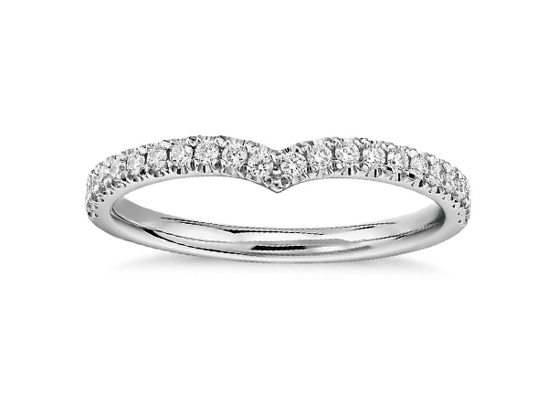 Curved Ring